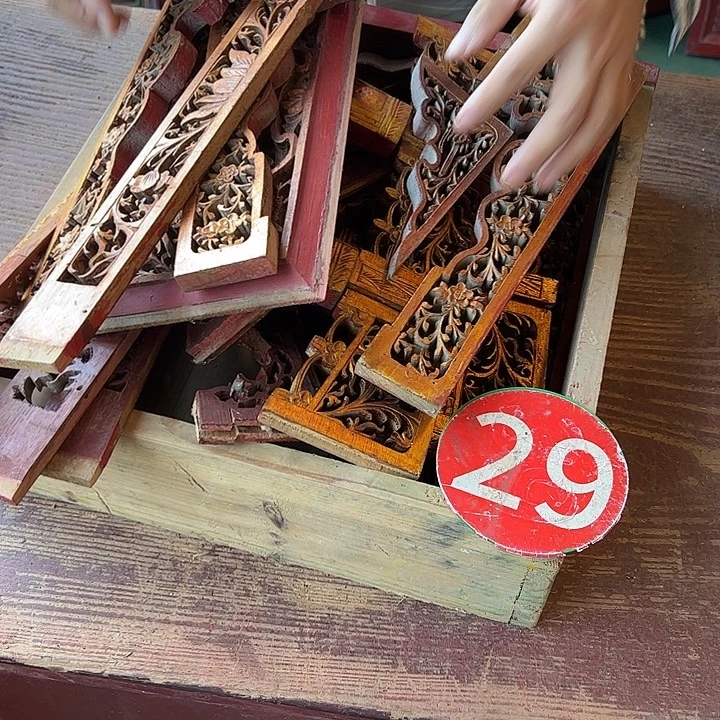 淡***…香榧木大概哈哈哈哈给哈