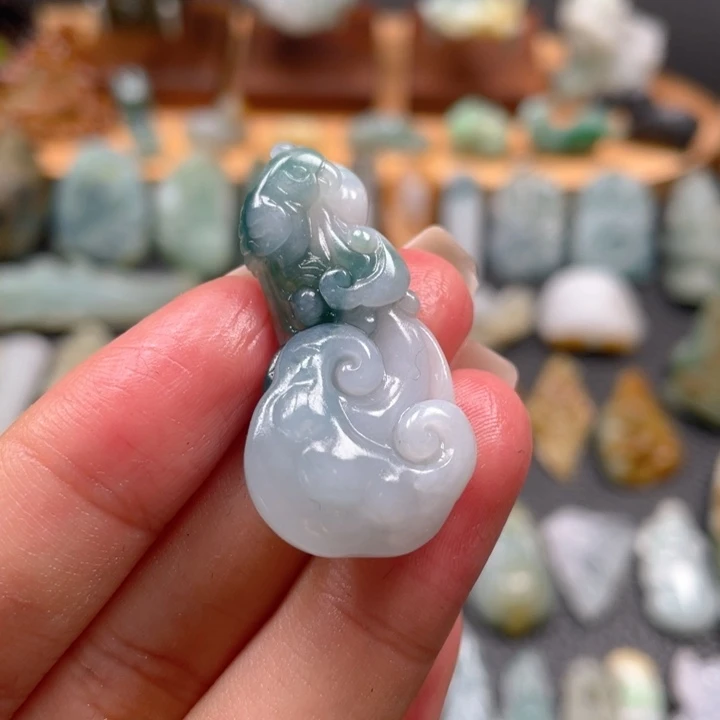 定制翡翠未镶嵌翡翠