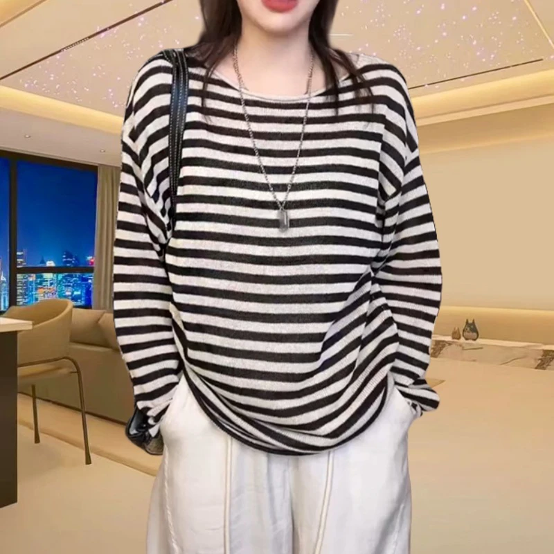 2025春季新款休闲宽松长袖T恤女士上衣慵懒风圆领复古条纹针织衫