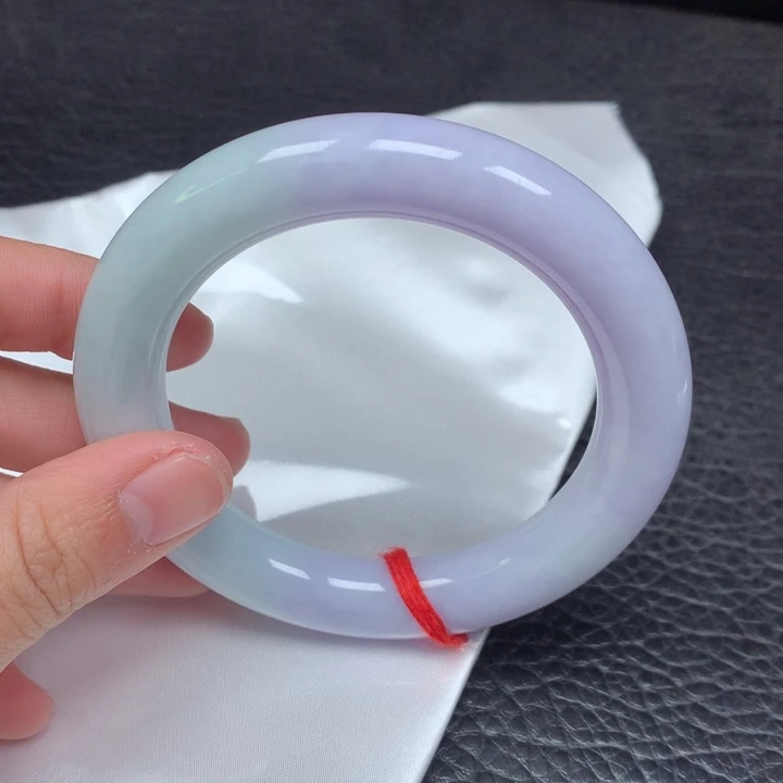 翡翠手镯（圆镯）未镶嵌