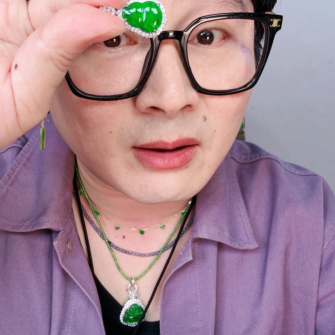 翡翠颈饰未镶嵌一个