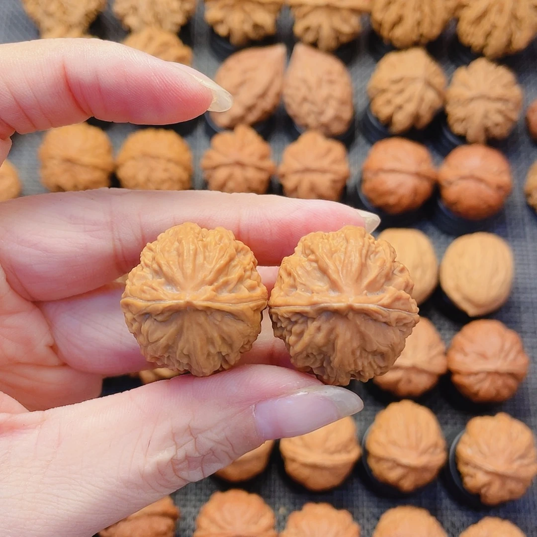 文玩核桃把件小肉球