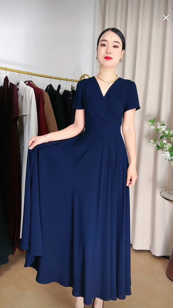 高级藏蓝色连衣裙2025夏季新款大牌高端收腰显瘦气质到脚踝长裙