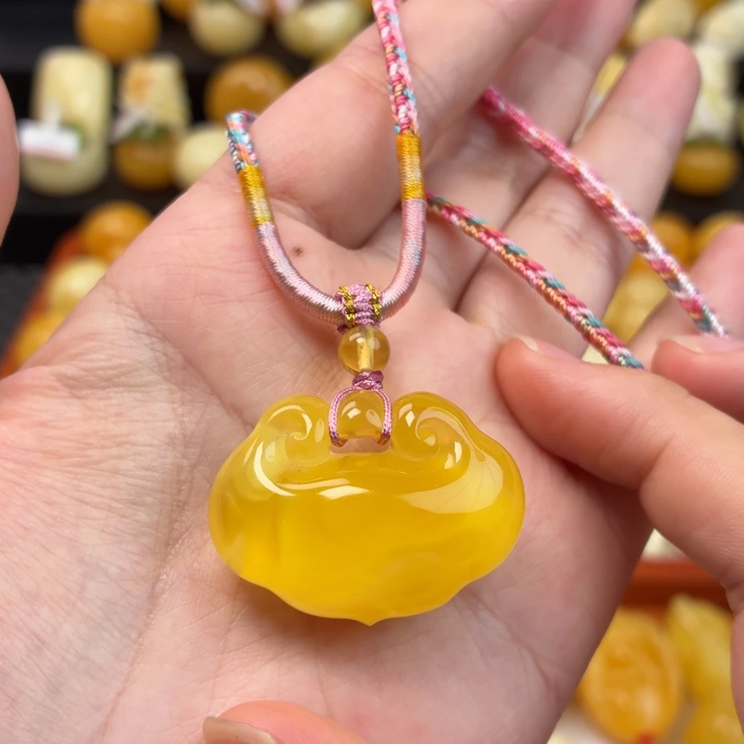 蜜蜡未镶嵌毛衣链蜜蜡