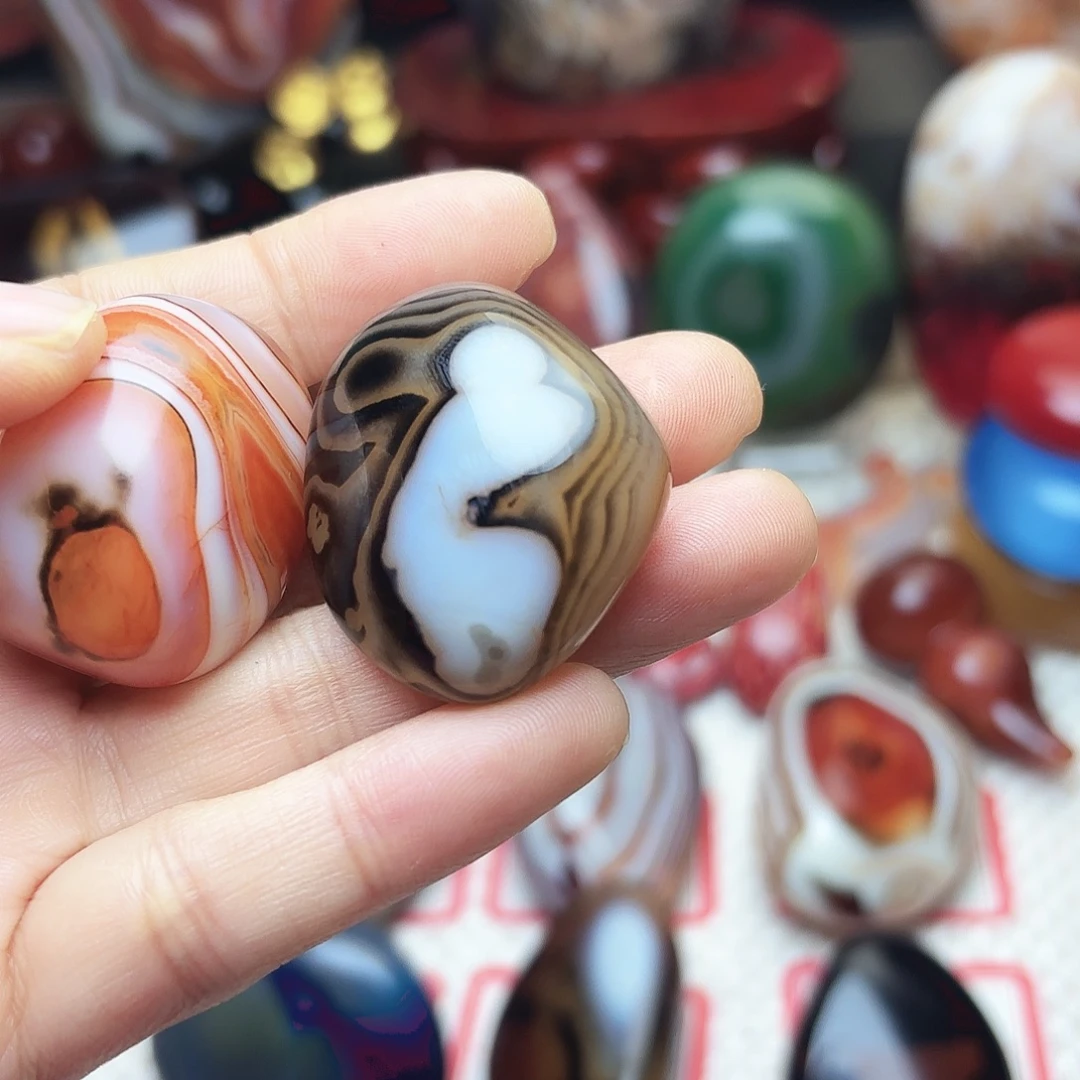 玛瑙/玉髓未镶嵌珠宝半成品