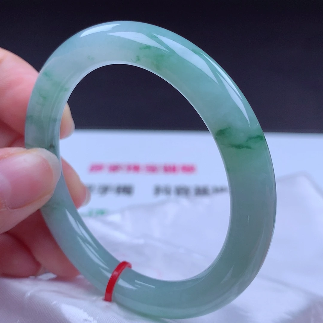 翡翠未镶嵌手镯手镯001810