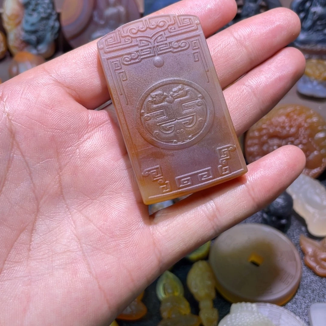 玛瑙/玉髓未镶嵌颈饰