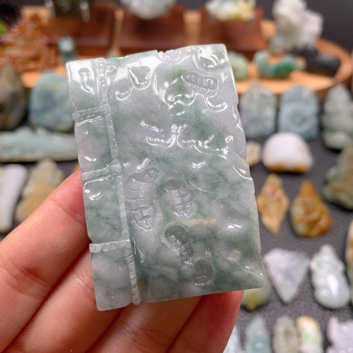 定制翡翠未镶嵌翡翠