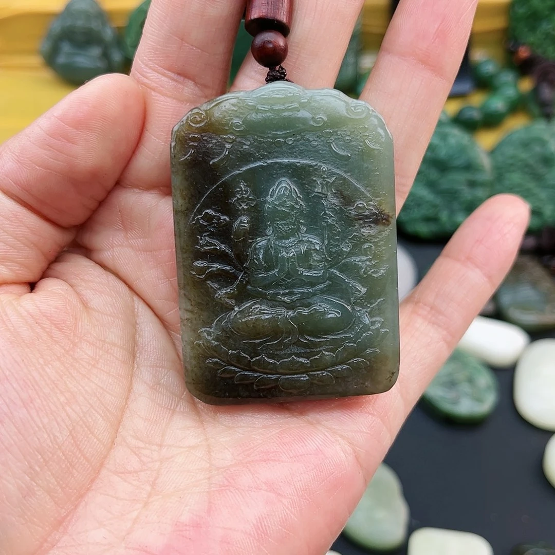 和田玉未镶嵌颈饰