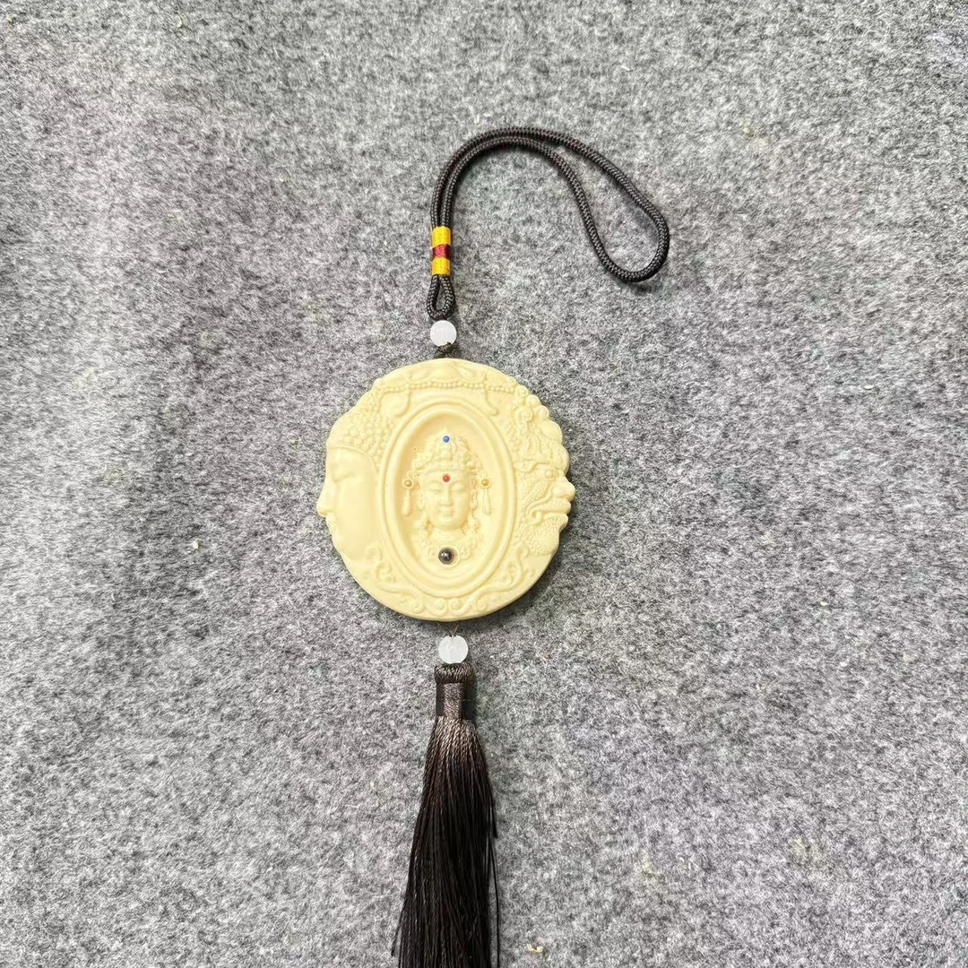 【闪购商品】猛犸牙观音车挂