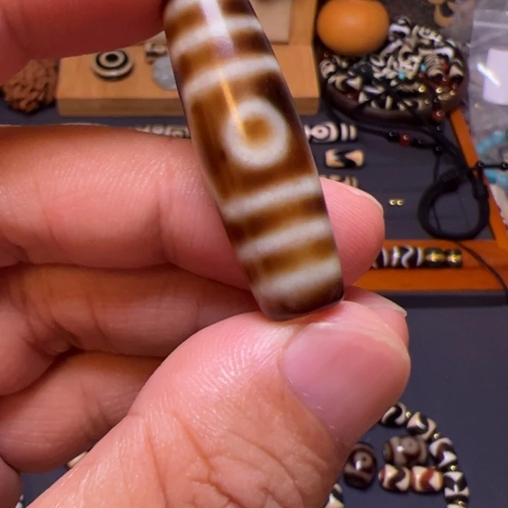 玛瑙/玉髓颈饰9K金镶嵌
