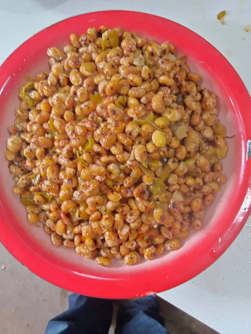 信阳特产 苏河辣椒炒黄豆    农家味道