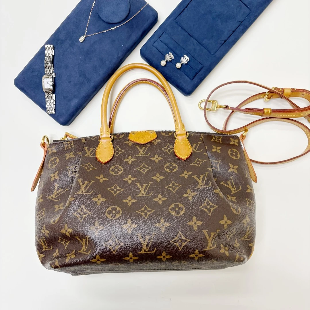 95新 LouisVuitton/路易威登 【98新】lv饺子包有肩带 2276