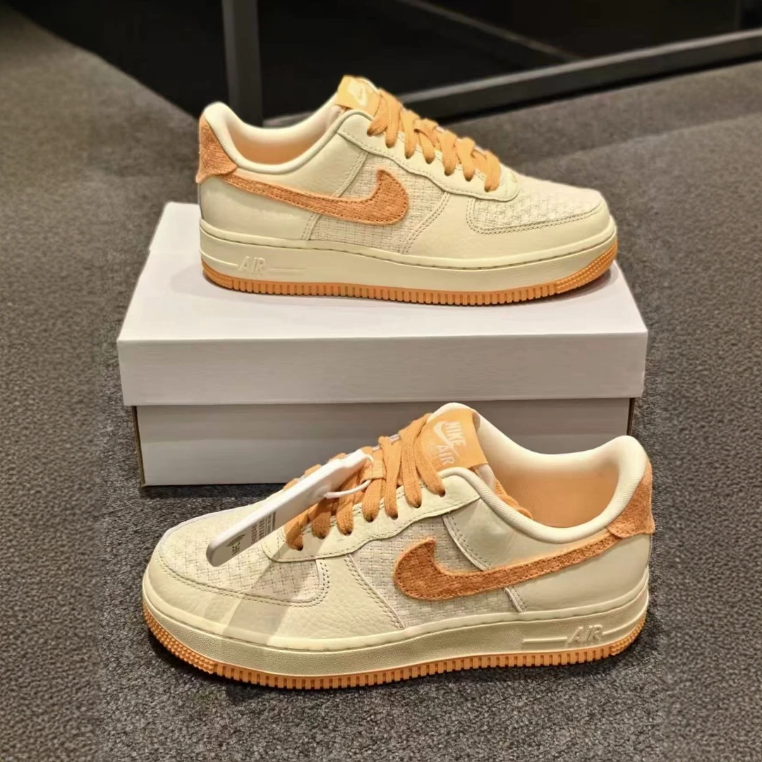 耐克/NIKE女鞋AF1空军一号油饼干复古平底增高低帮板鞋IB7944-113