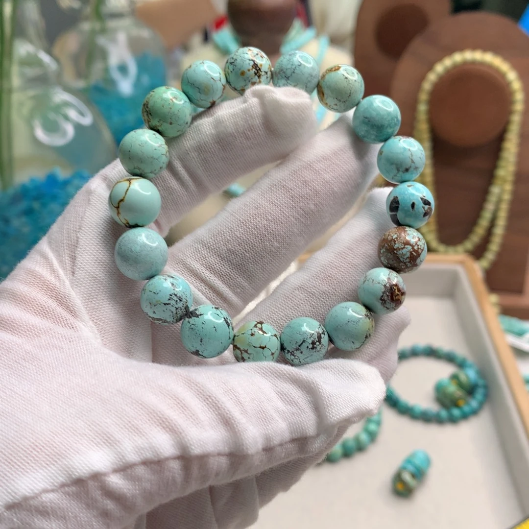 绿松石未镶嵌饰品