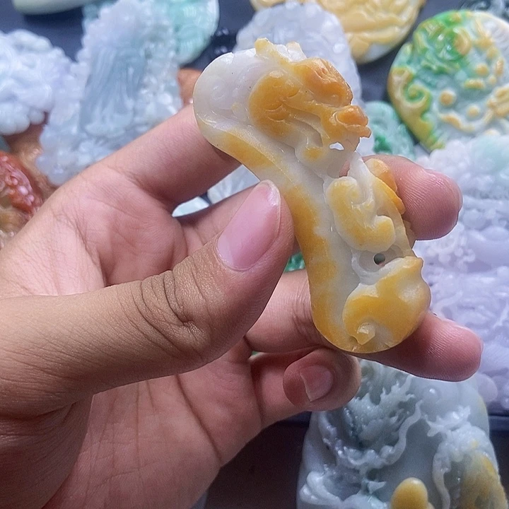 未镶嵌定制翡翠天然翡翠