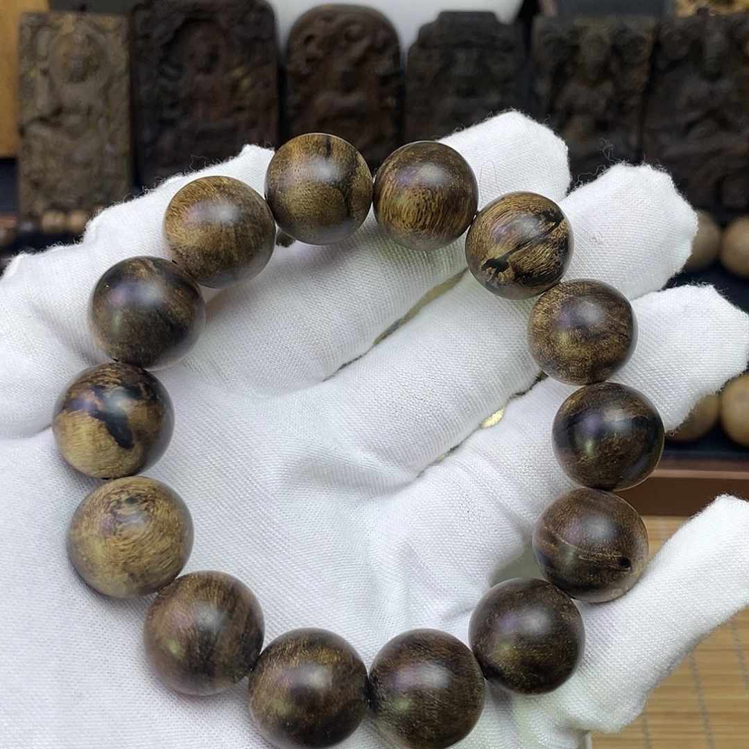 人***风手串沉香越南白奇…………