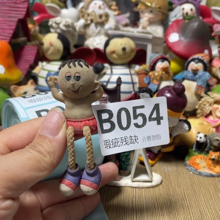 古***侠摆件孤品老货微瑕瓷