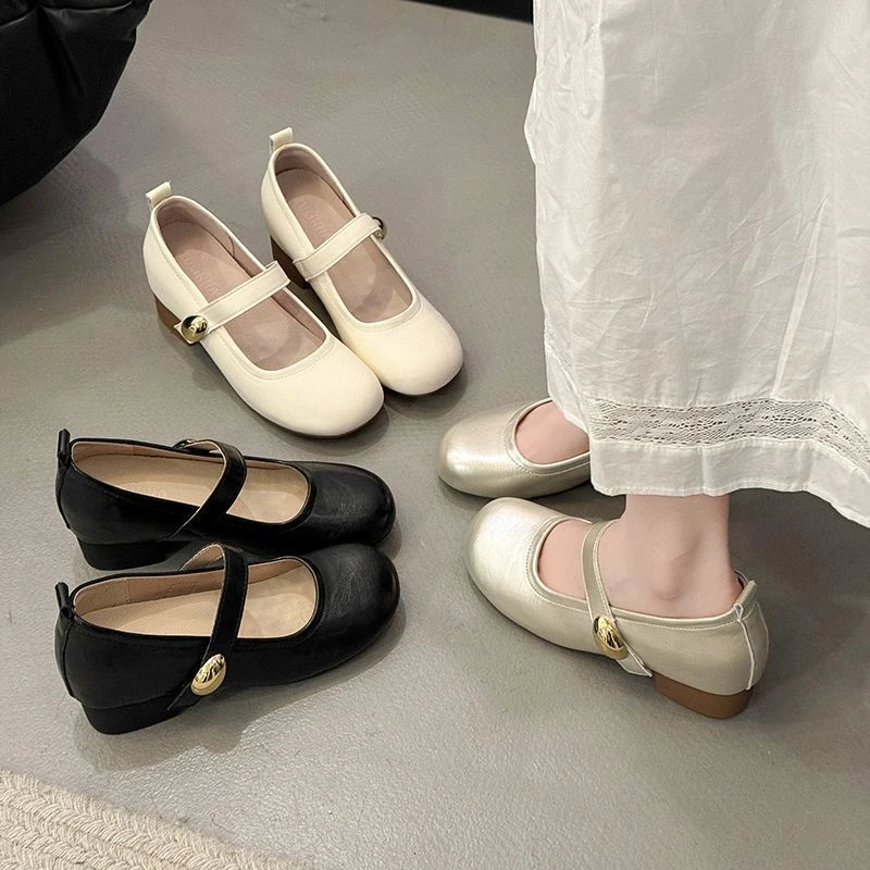 不累脚!隐形内增高女鞋7CM玛丽珍鞋2025秋新款小个子粗跟单鞋女