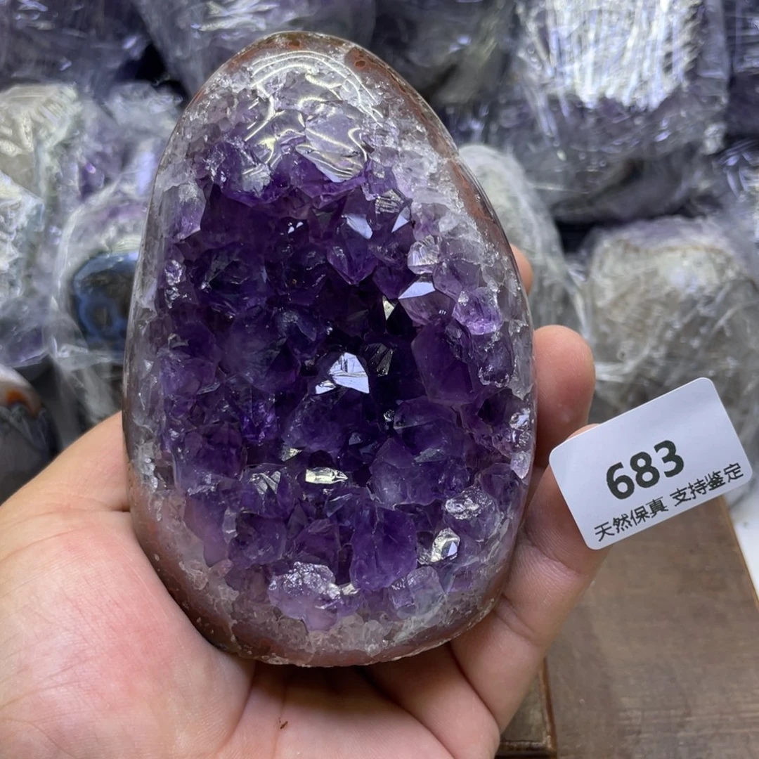 未镶嵌水晶大型摆件（非配饰）