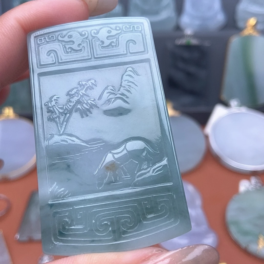 翡翠未镶嵌吊坠(不含链)