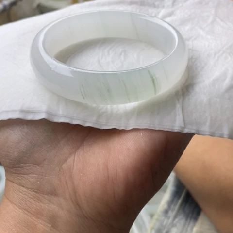 石英质玉手镯未镶嵌爱*轩