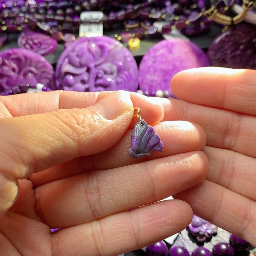 【闪购商品】苏纪石（舒俱来）18K金镶嵌吊坠赠链