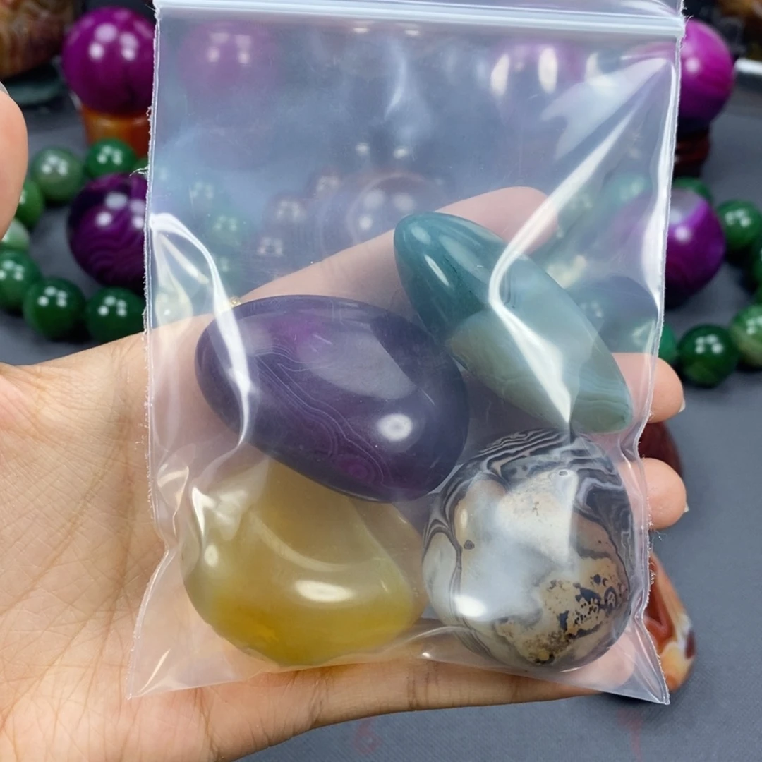 未镶嵌玛瑙/玉髓珠宝奇石林*木