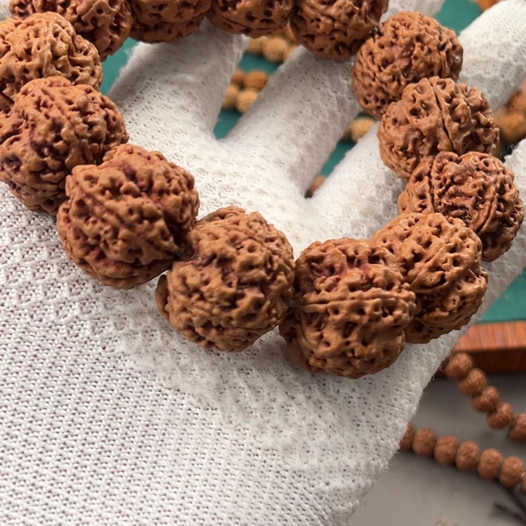 大***号吊坠金刚菩提老树梅花