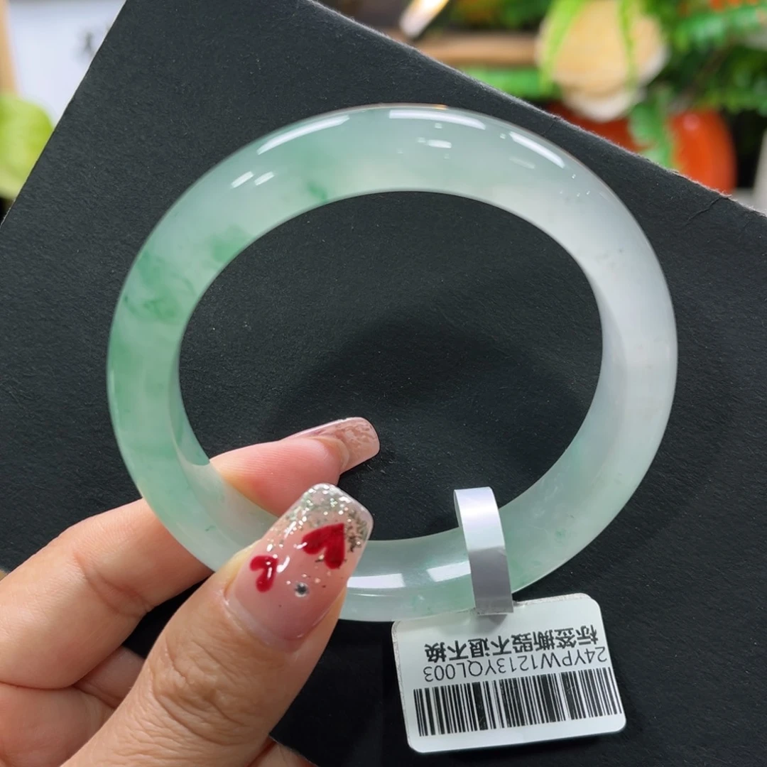 石英质玉手镯未镶嵌➕周周57.3