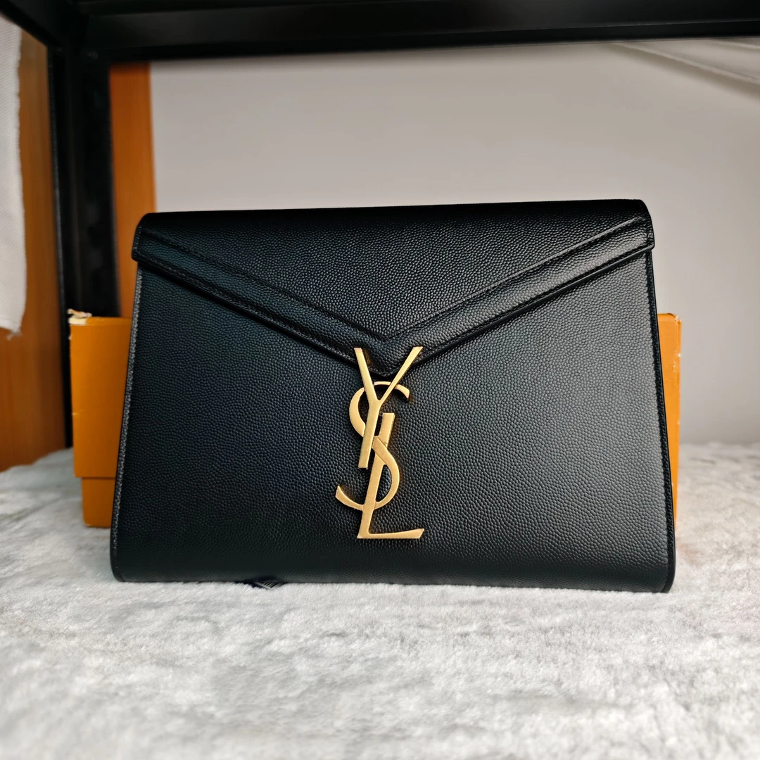 99新 YSL/圣罗兰 新款信封cassandra/黑金/单肩斜挎包/中号(F店）