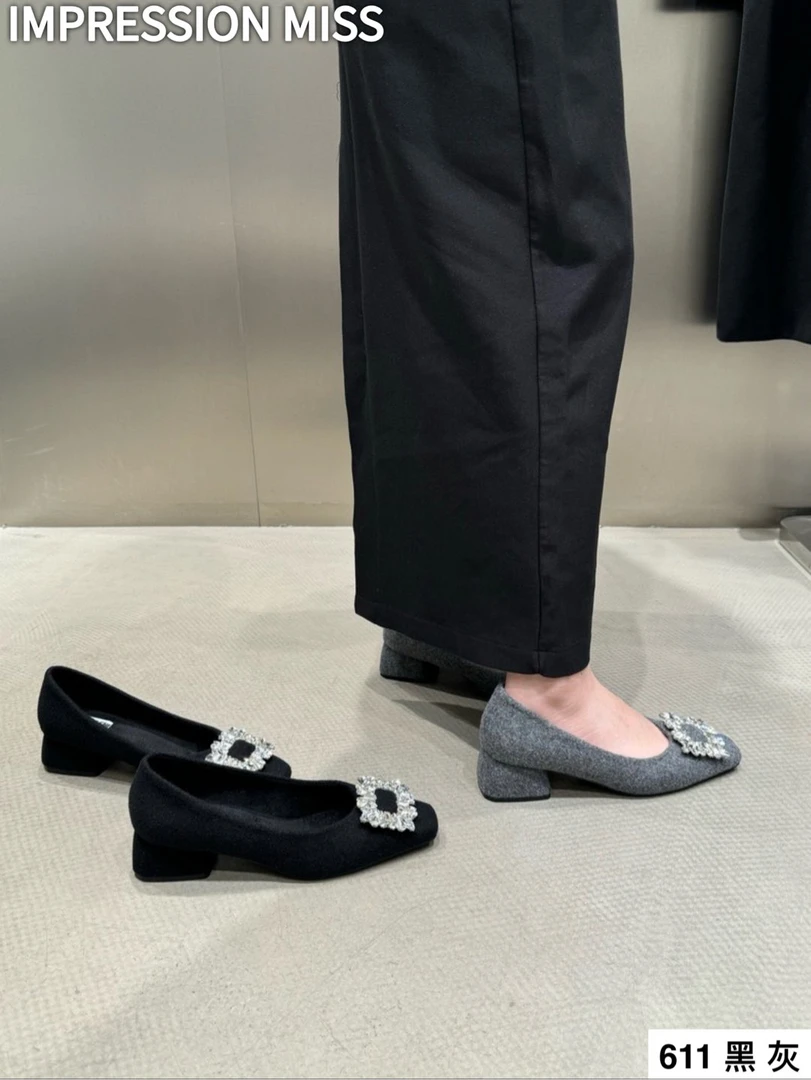 （611）时尚百搭水钻方扣单鞋