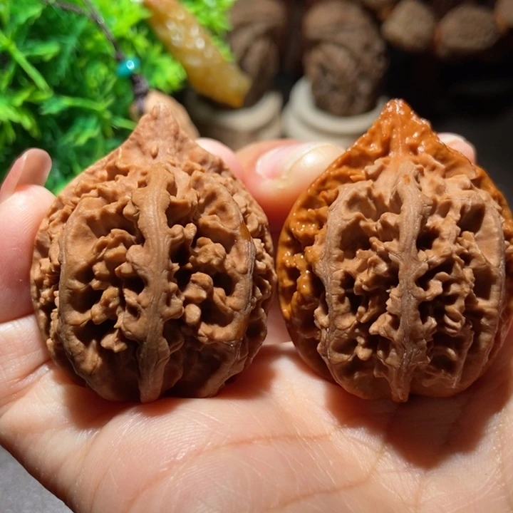 把件文玩核桃东北楸子小雪53