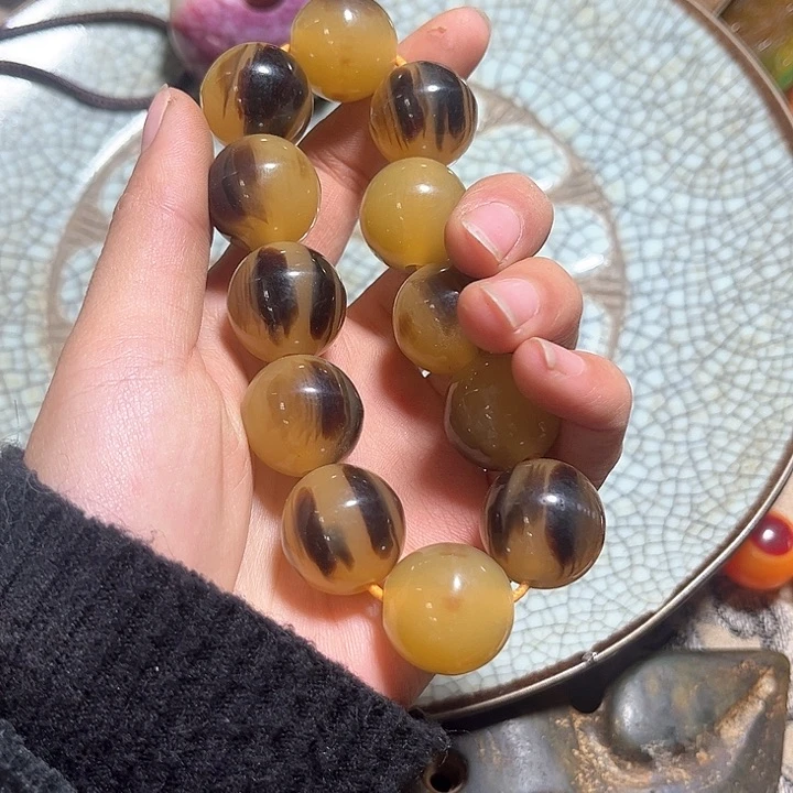 紫金钵盂菩提把件