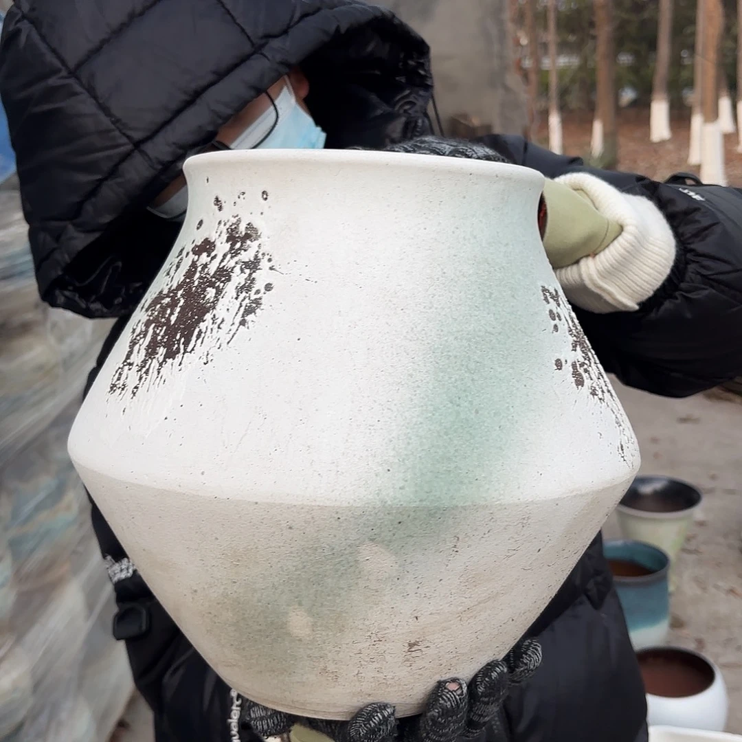 高度28厘米口径18厘米