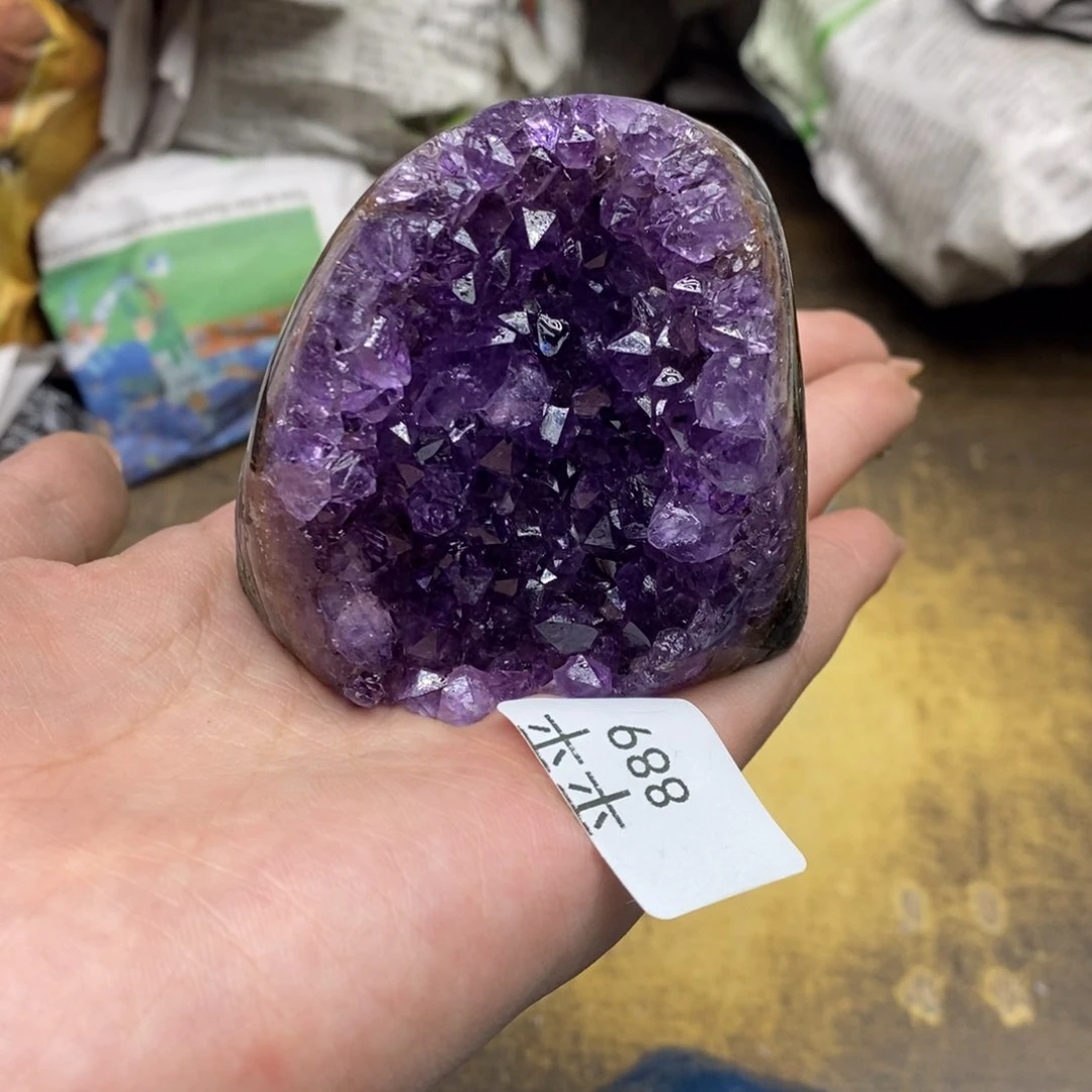 紫晶乌拉圭未镶嵌