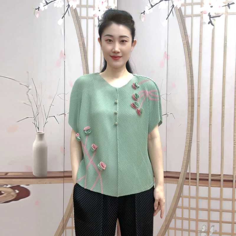 三宅褶皱T恤圆领短袖宽松夏季龙鳞褶时尚气质大码百搭女士上衣