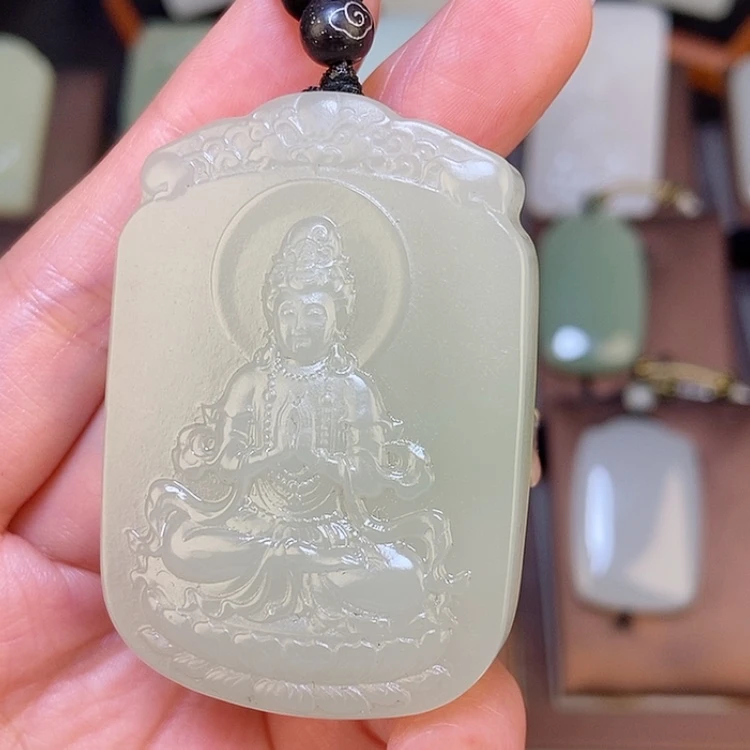 【闪购商品】颈饰未镶嵌和田玉