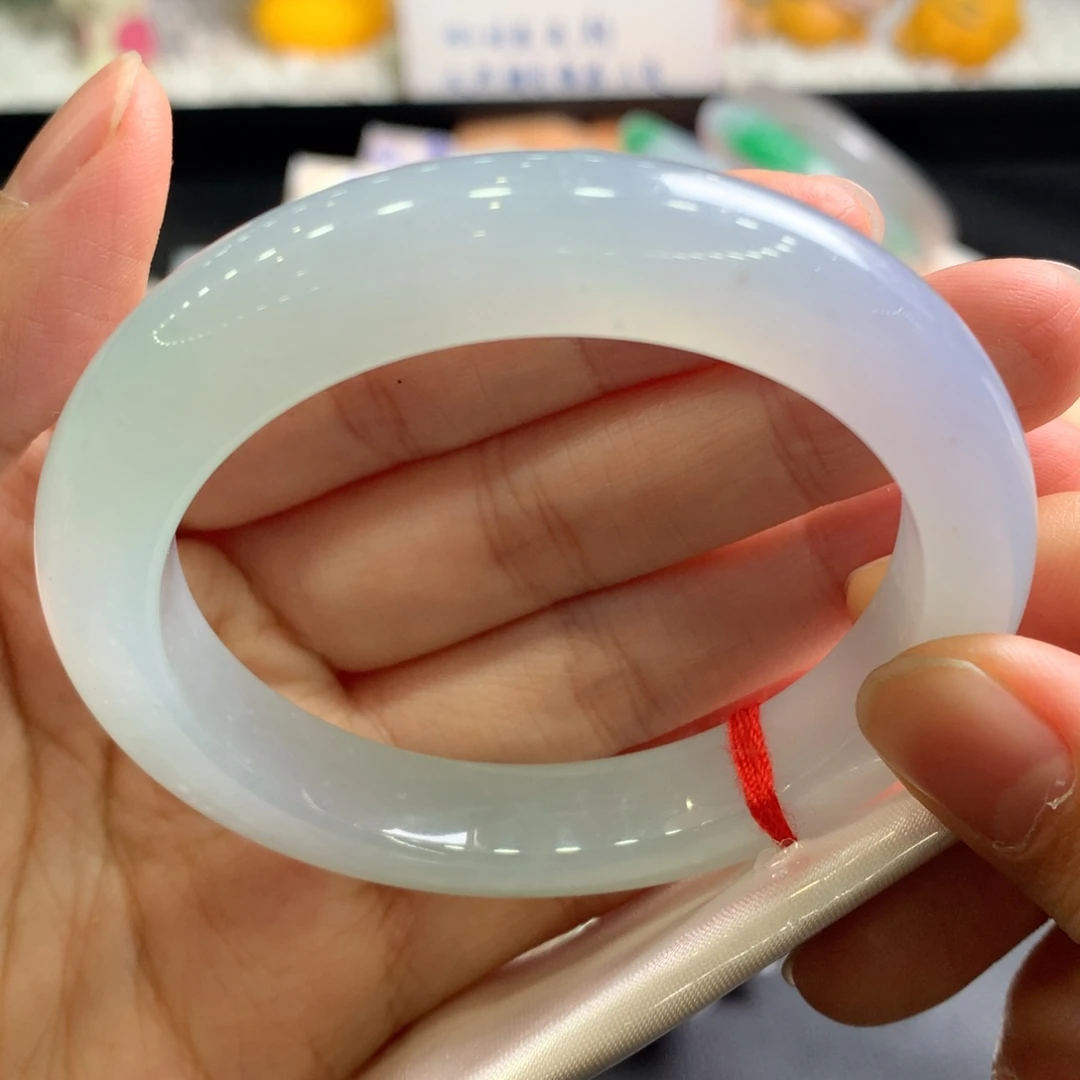 翡翠未镶嵌手镯26号