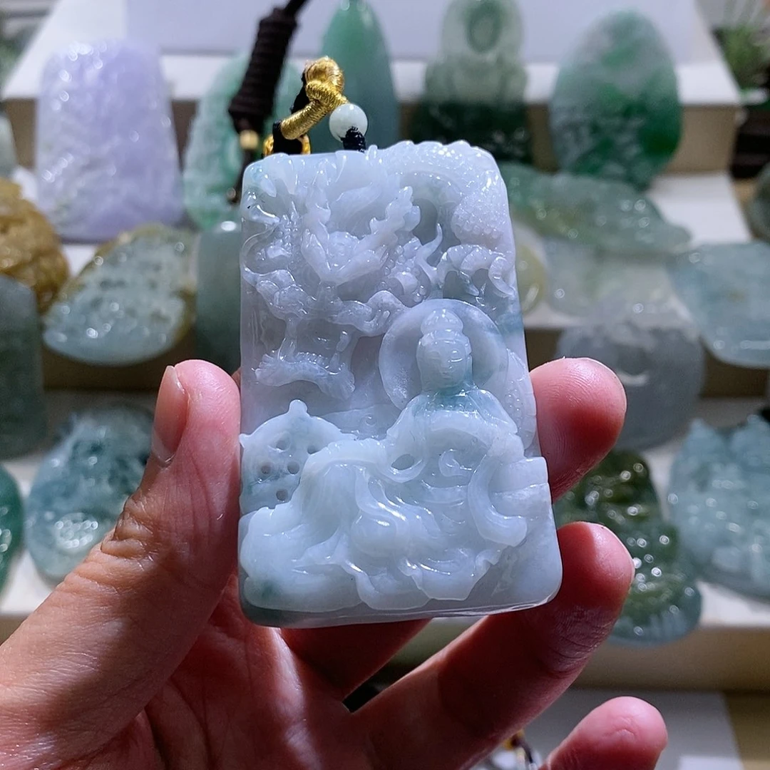 【闪购商品】翡翠颈饰未镶嵌温****司观音