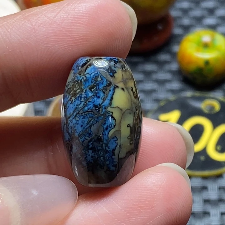 阳***光玛瑙/玉髓未镶嵌颈饰