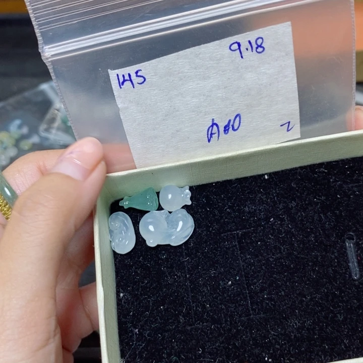 x***.未镶嵌定制翡翠不退
