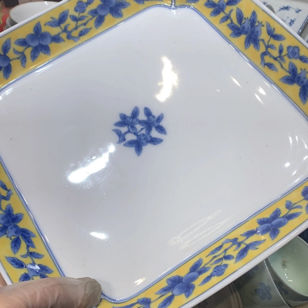 瓷片小*提高哈哈哈哈哈哈