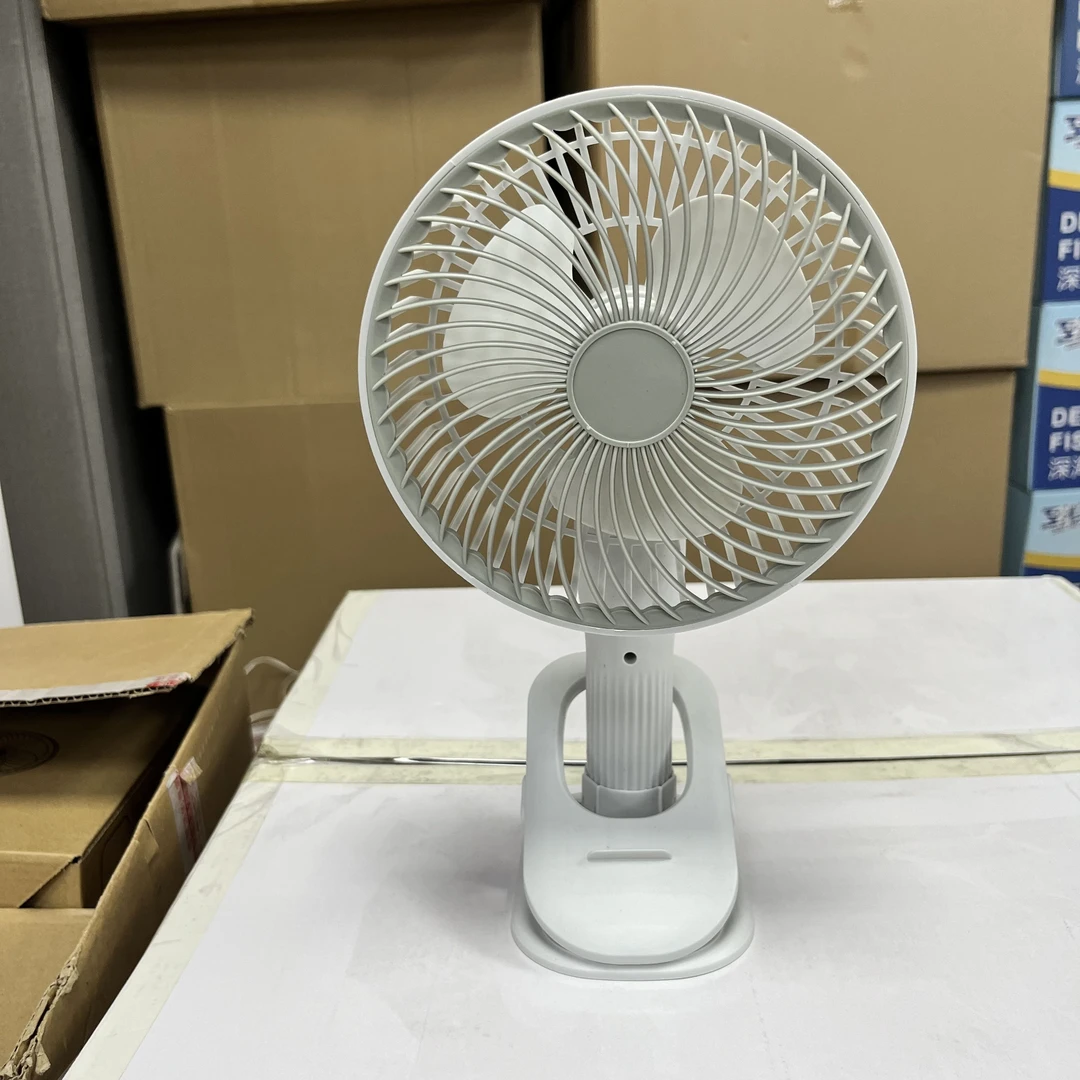 夹子风扇风扇桌面风扇USB风扇可手持【颜色随机】