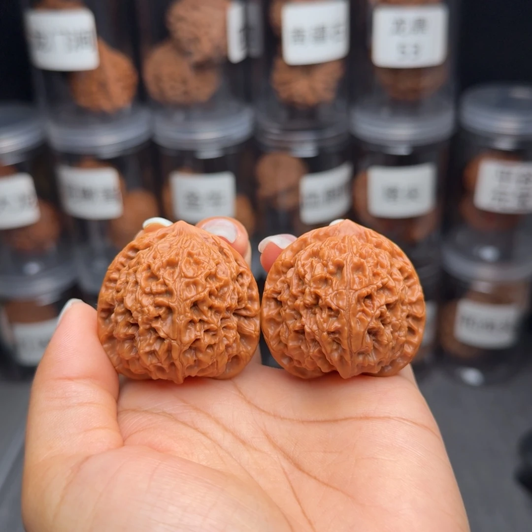 文玩核桃把件水龙