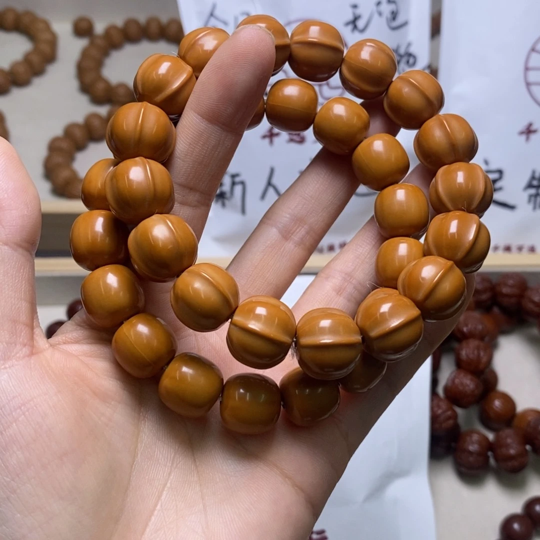 文玩核桃手串鲨鱼 老型