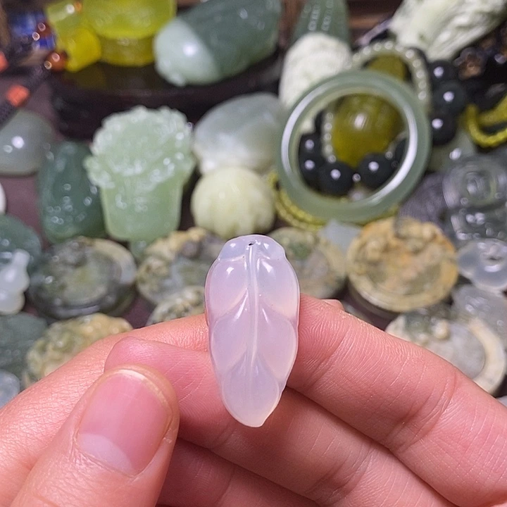 岫玉未镶嵌岫玉颈饰