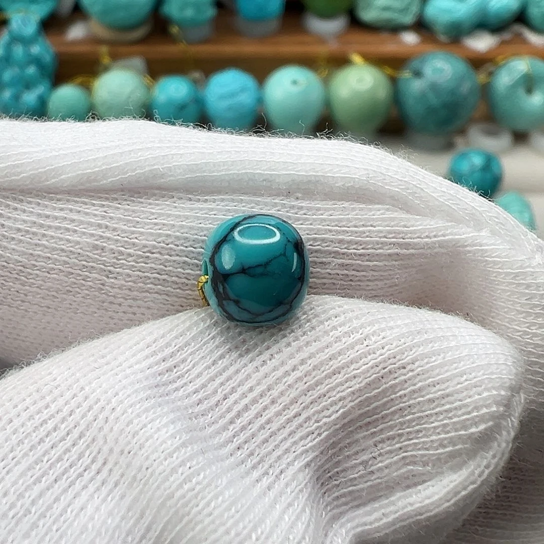 绿松石配饰未镶嵌