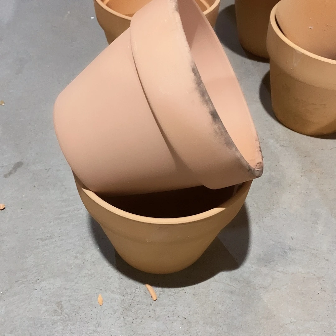 瑕疵红陶16×13-2