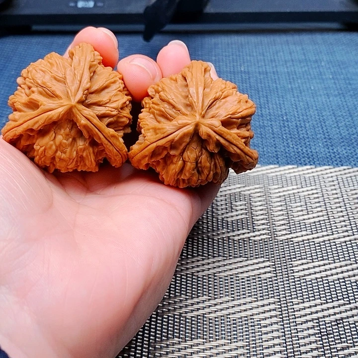 凡***子吊坠文玩核桃三棱